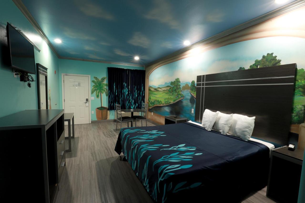 Scottish Inn And Suites Houston-Jones Road Louetta Bagian luar foto