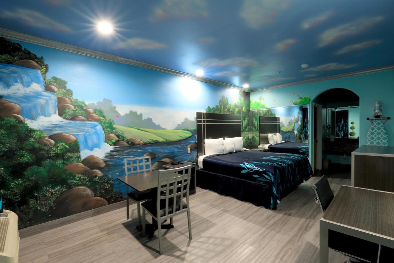 Scottish Inn And Suites Houston-Jones Road Louetta Bagian luar foto