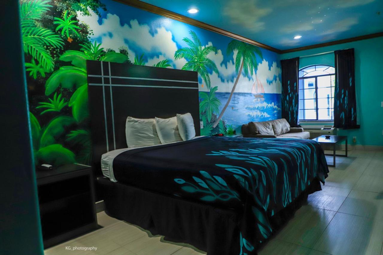 Scottish Inn And Suites Houston-Jones Road Louetta Bagian luar foto