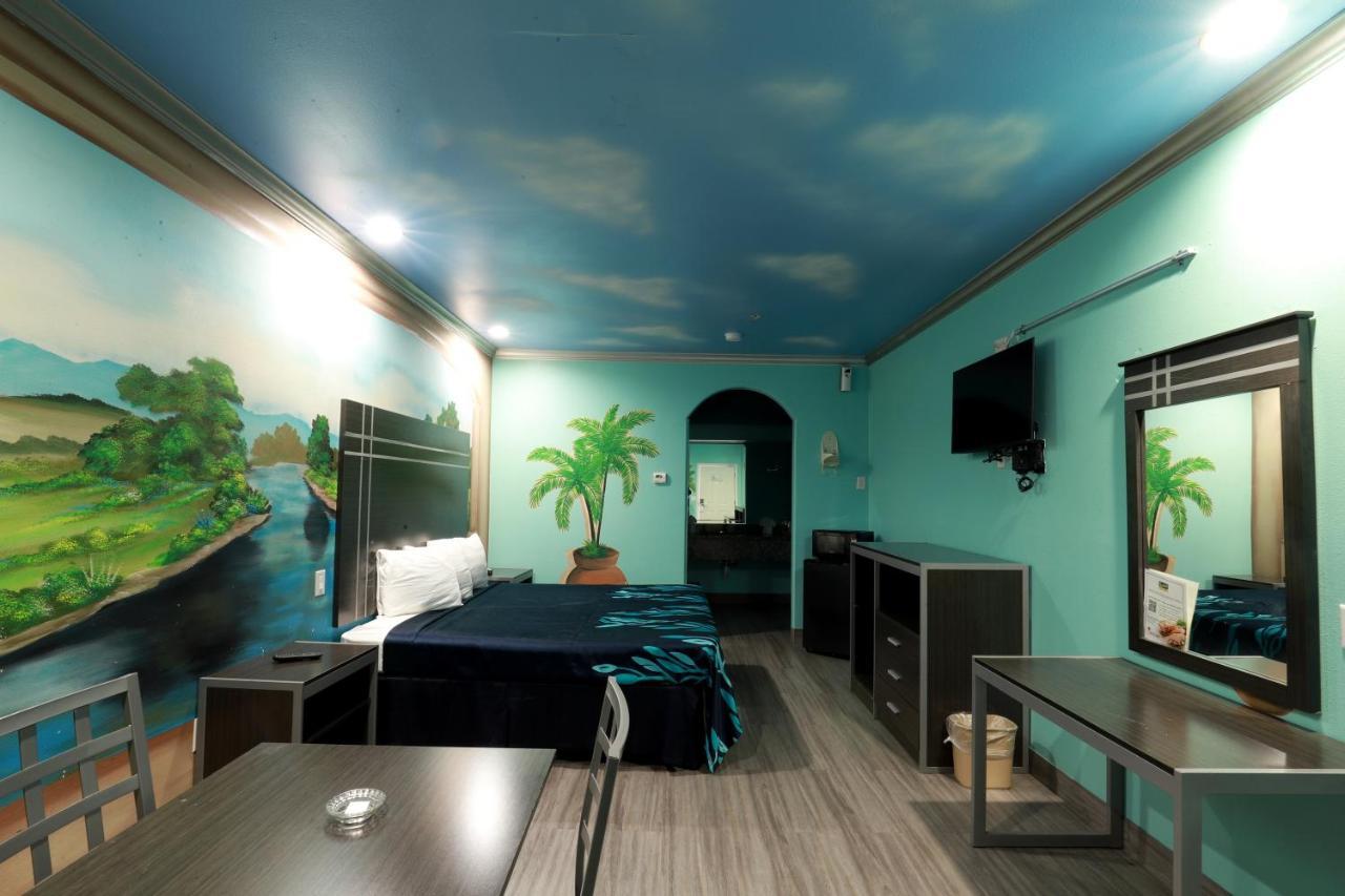 Scottish Inn And Suites Houston-Jones Road Louetta Bagian luar foto