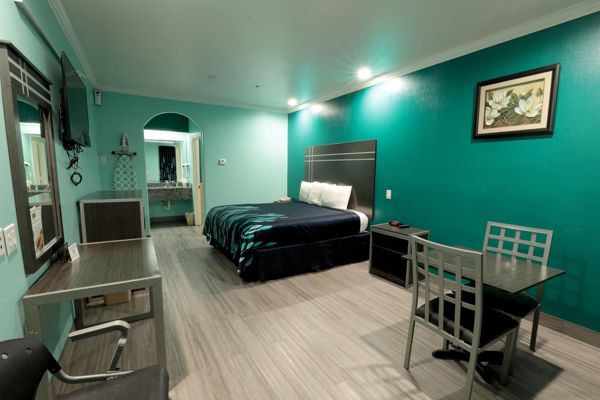 Scottish Inn And Suites Houston-Jones Road Louetta Bagian luar foto